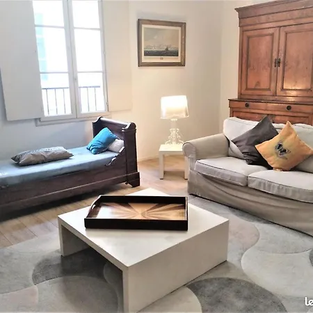 De Charme Apartment Bordeaux